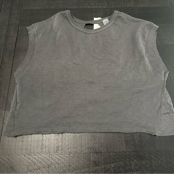 Altar’d State - AS Revival In Motion Circle Back Tee - XS NWT Asphalt Gray - Picture 2 of 8